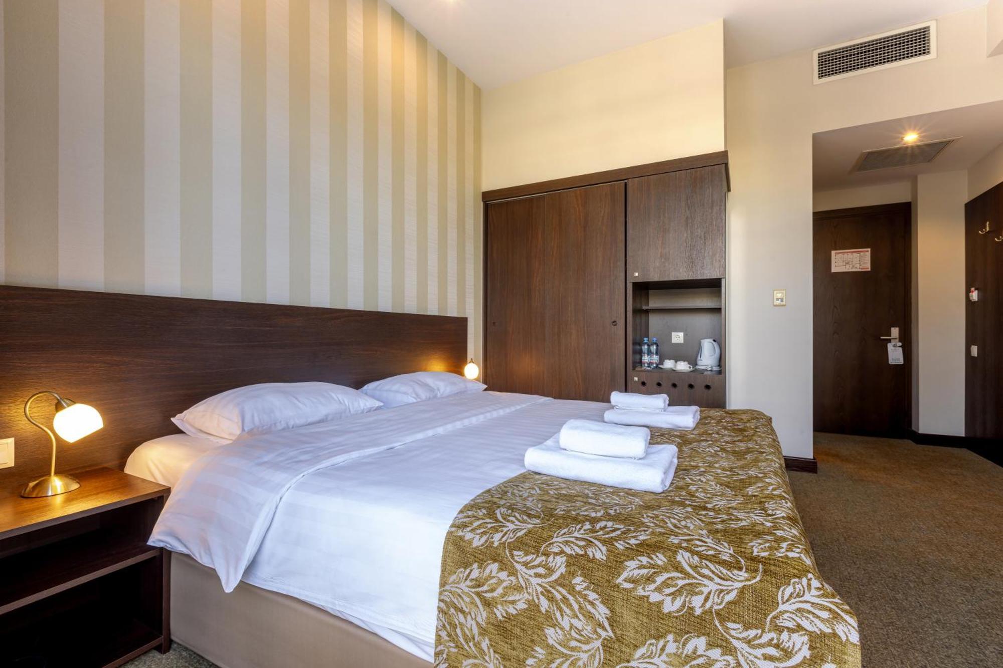 Citrus Hotel Tbilisi Zimmer foto